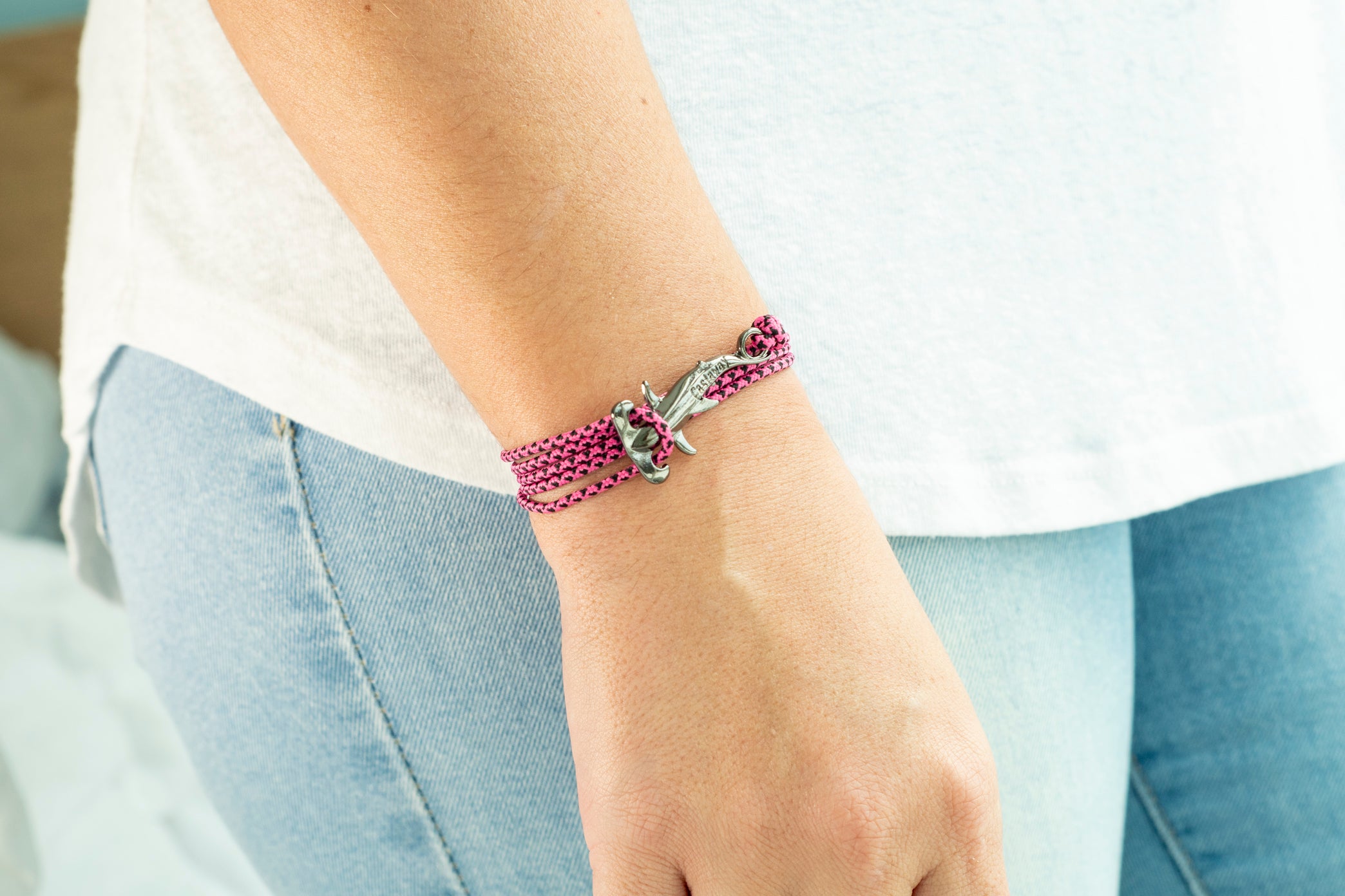 Hammerhead Shark Bracelet - Anemone